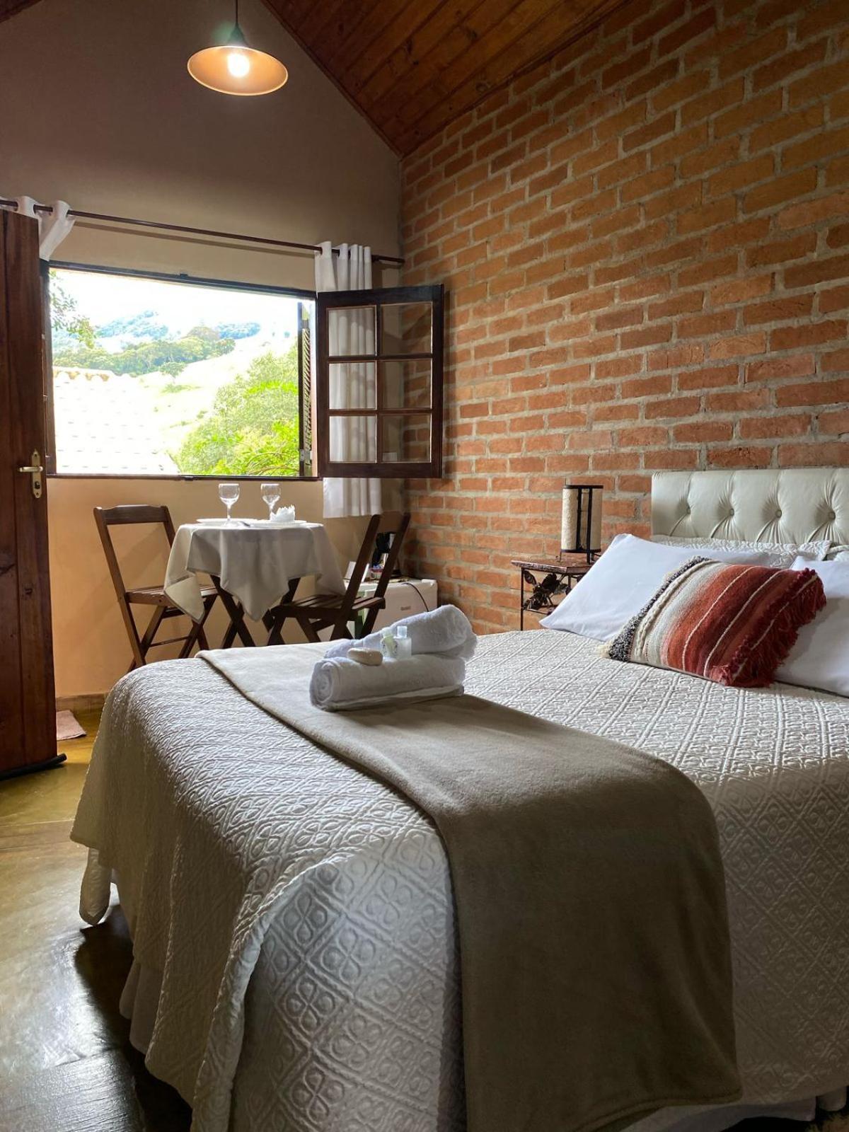 Pousada Refugio Sol E Brisa Sao Bento do Sapucai Ngoại thất bức ảnh