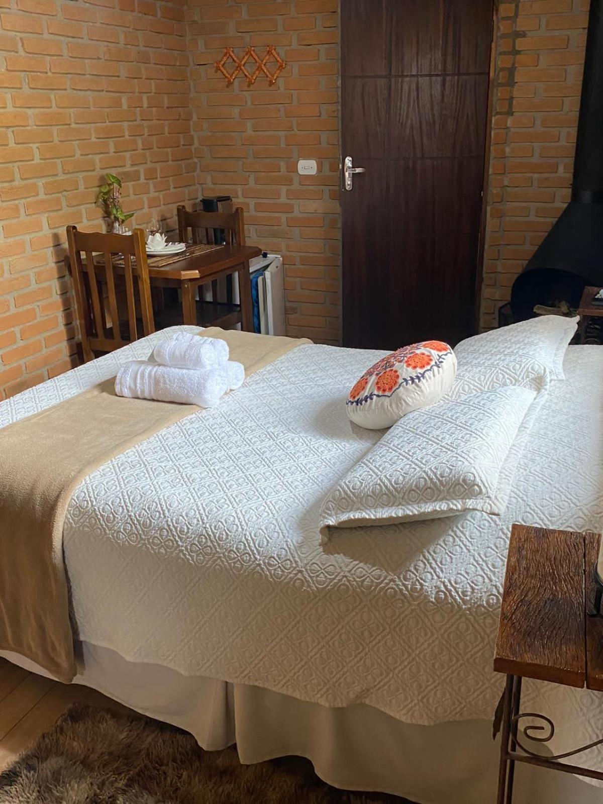Pousada Refugio Sol E Brisa Sao Bento do Sapucai Ngoại thất bức ảnh