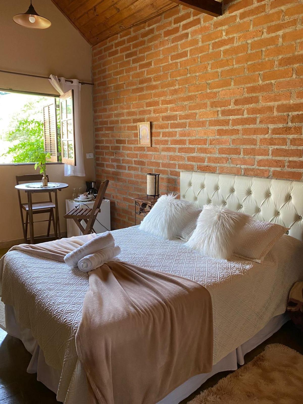 Pousada Refugio Sol E Brisa Sao Bento do Sapucai Ngoại thất bức ảnh