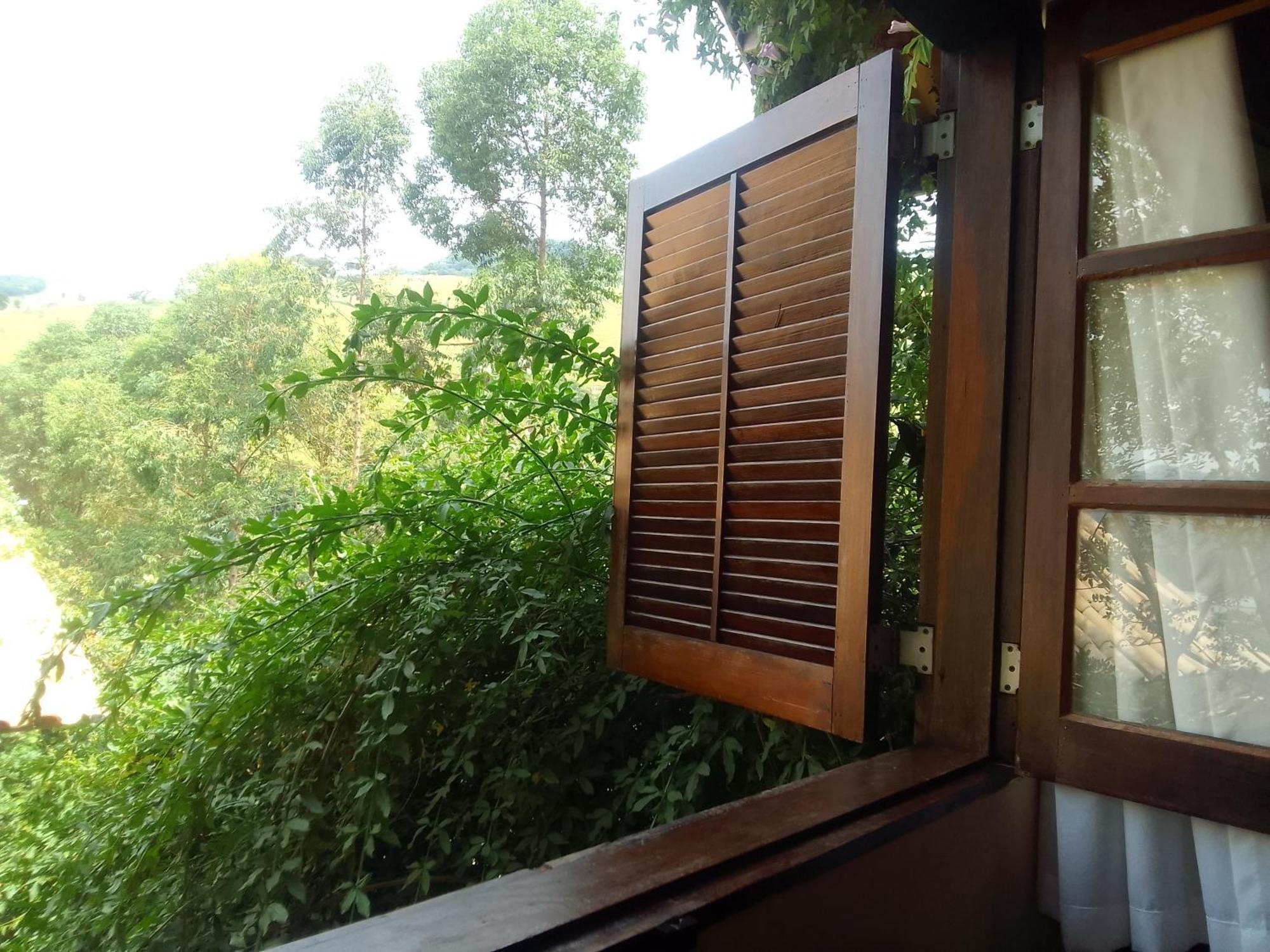 Pousada Refugio Sol E Brisa Sao Bento do Sapucai Ngoại thất bức ảnh