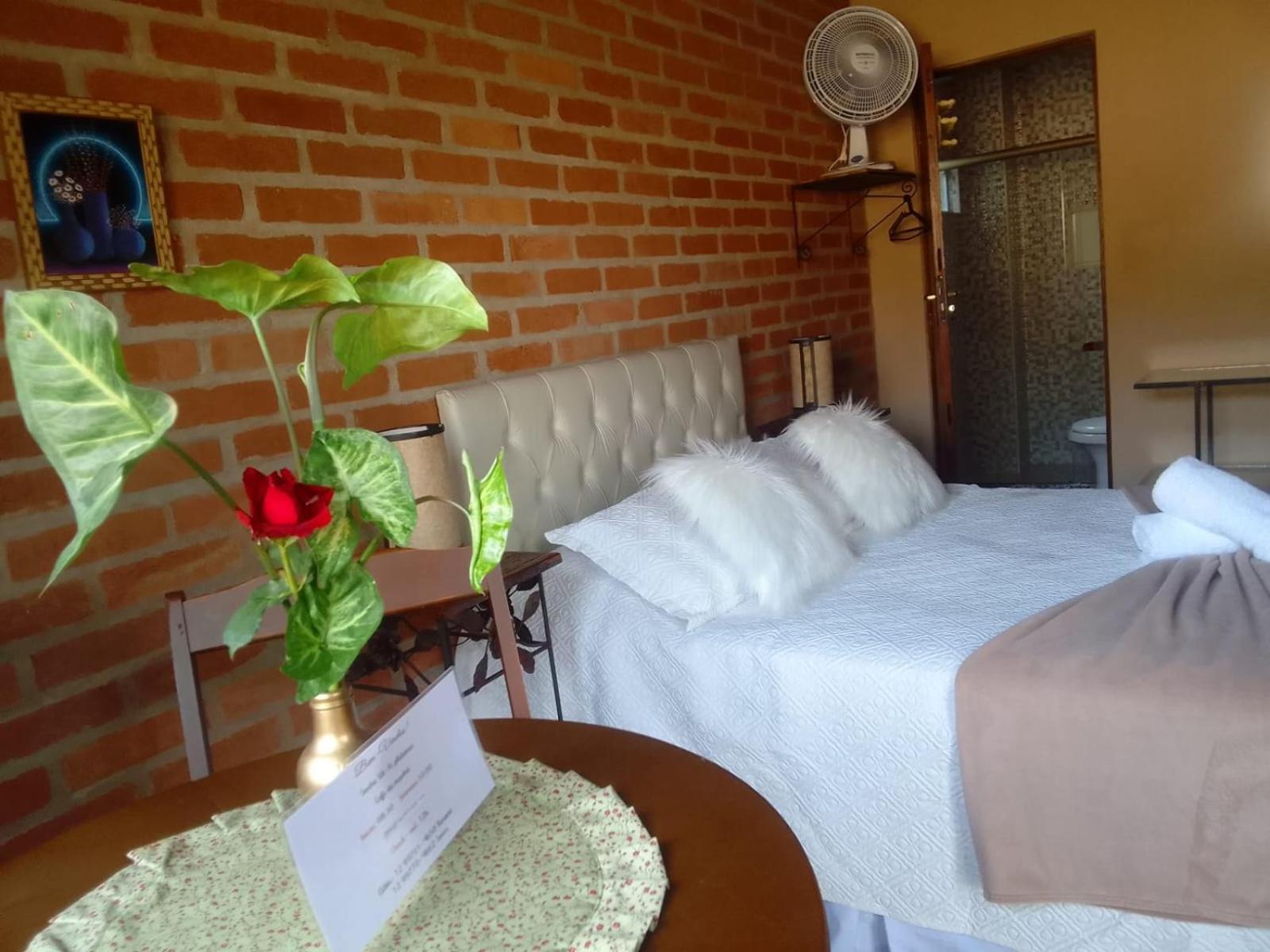 Pousada Refugio Sol E Brisa Sao Bento do Sapucai Ngoại thất bức ảnh